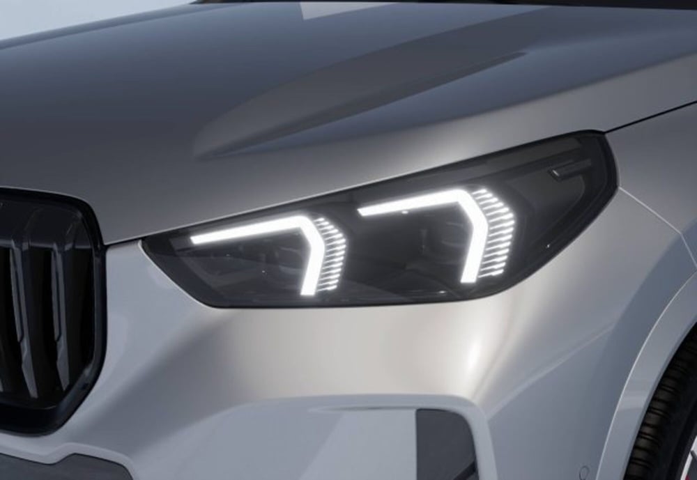 BMW X1 nuova a Modena (7)