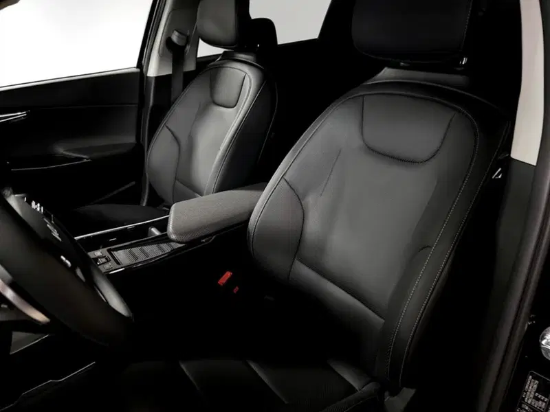 Kia EV6 nuova a Piacenza (9)