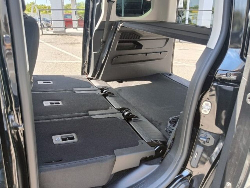 Peugeot Rifter nuova a Brescia (13)