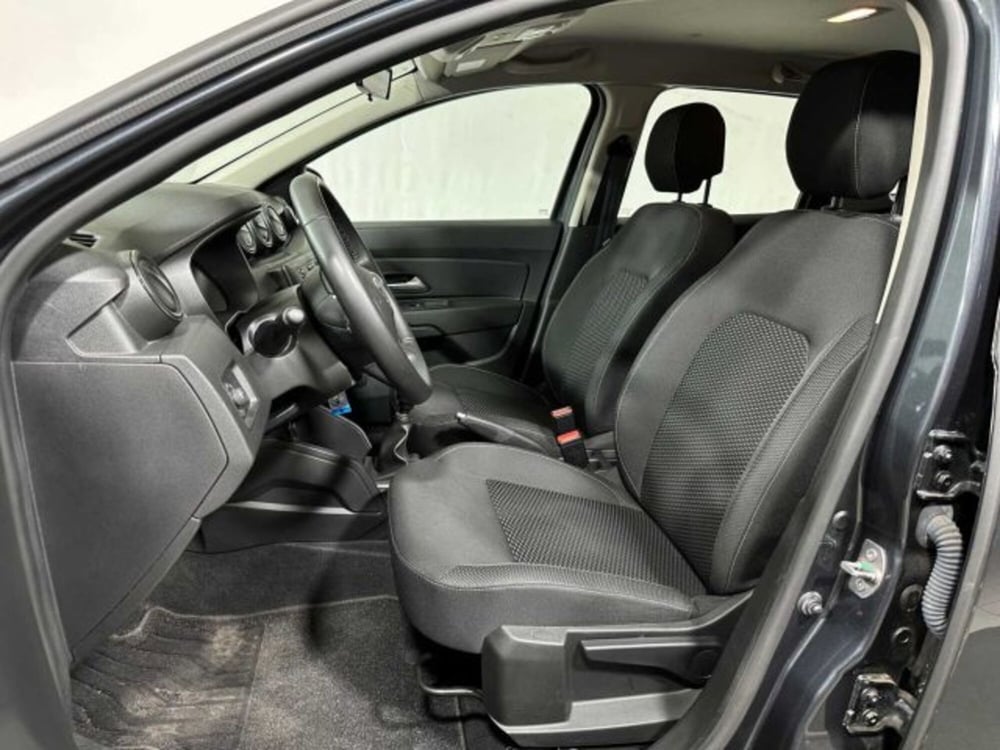 Dacia Duster usata a Sondrio (10)