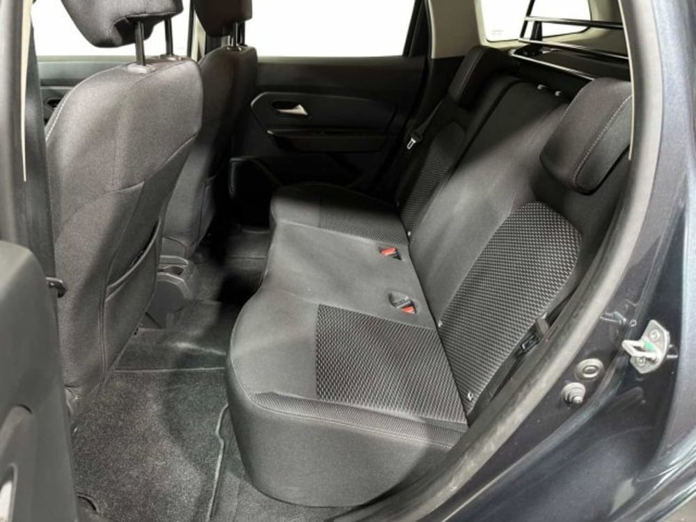 Dacia Duster usata a Sondrio (11)