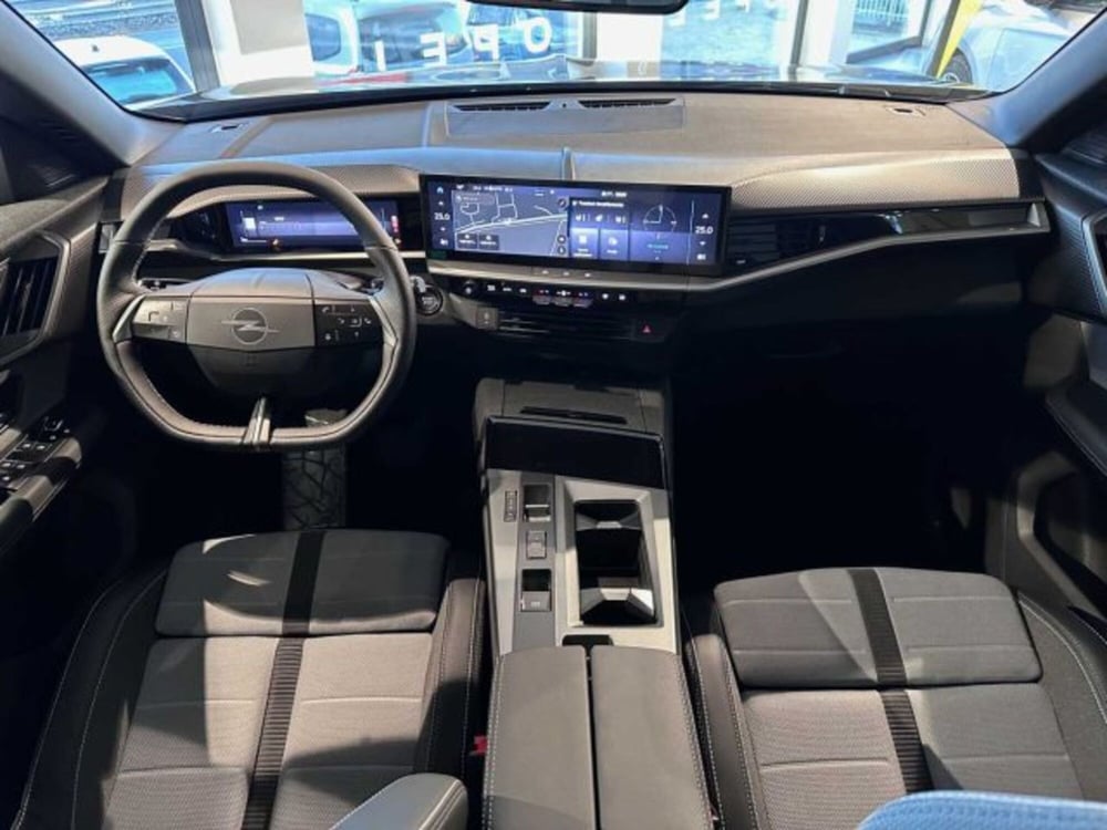 Opel Grandland nuova a Sondrio (13)