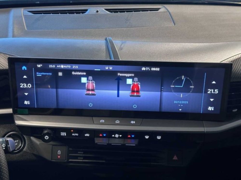 Opel Grandland nuova a Sondrio (19)