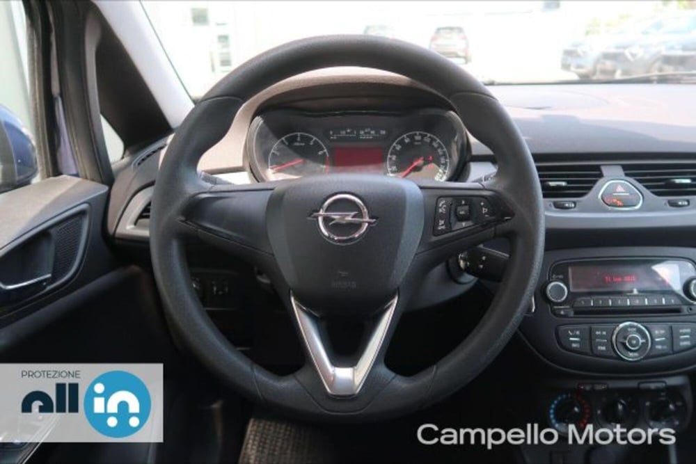 Opel Corsa Coupé usata a Venezia (8)