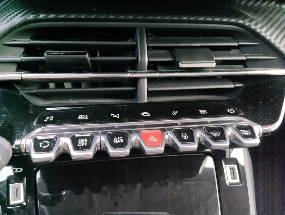 Peugeot 208 usata a Asti (20)