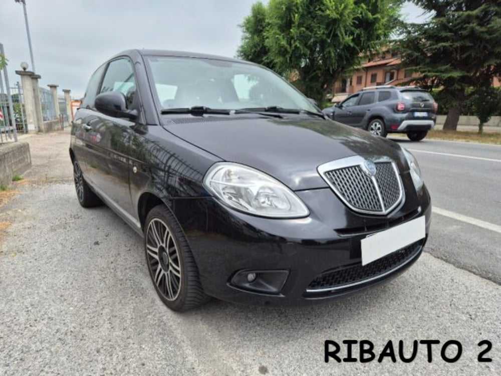 Lancia Ypsilon usata a Cuneo (17)