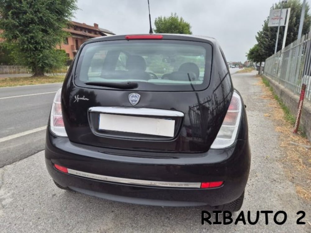 Lancia Ypsilon usata a Cuneo (2)