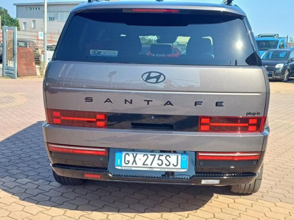 Hyundai Santa Fe usata a Savona (9)