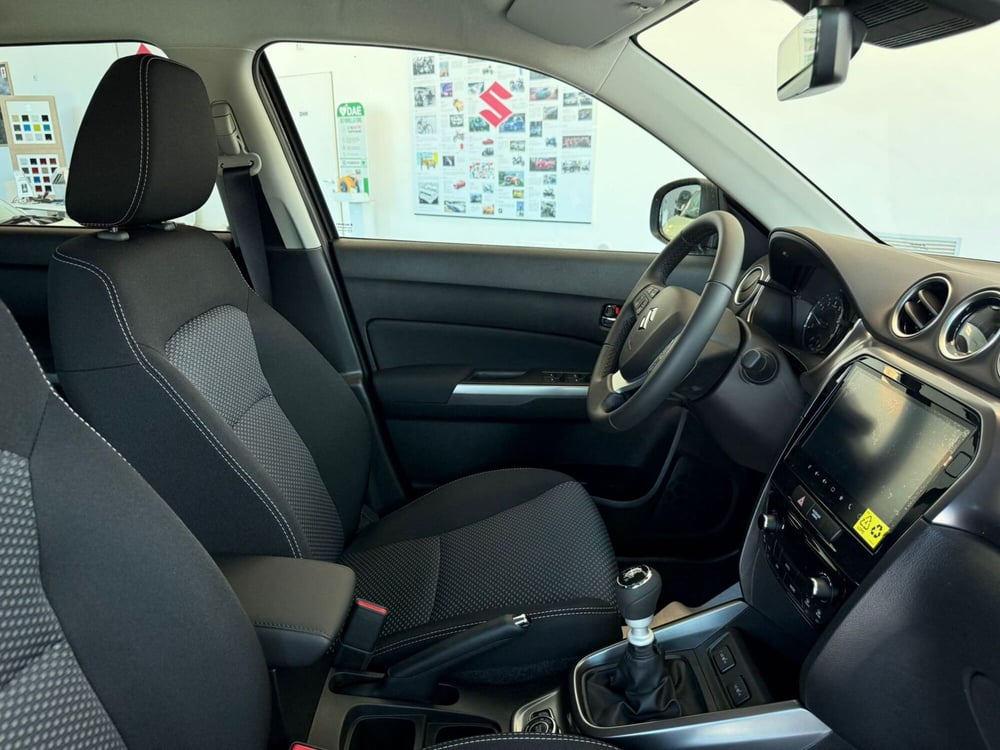 Suzuki Vitara nuova a Ascoli Piceno (10)