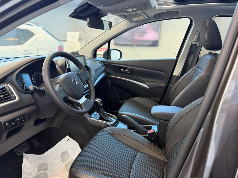 Suzuki S-Cross nuova a Ascoli Piceno (10)