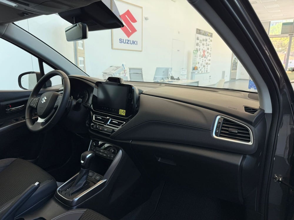 Suzuki S-Cross nuova a Ascoli Piceno (11)