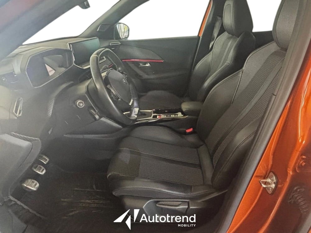 Peugeot 2008 usata a Bari (6)