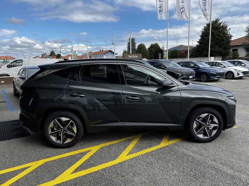Hyundai Tucson nuova a Vercelli (6)