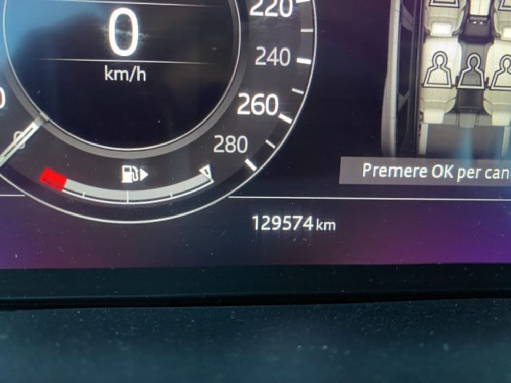 Land Rover Range Rover Velar usata a Perugia (14)