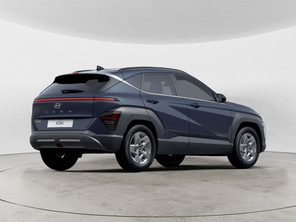 Hyundai Kona nuova a Cremona (3)
