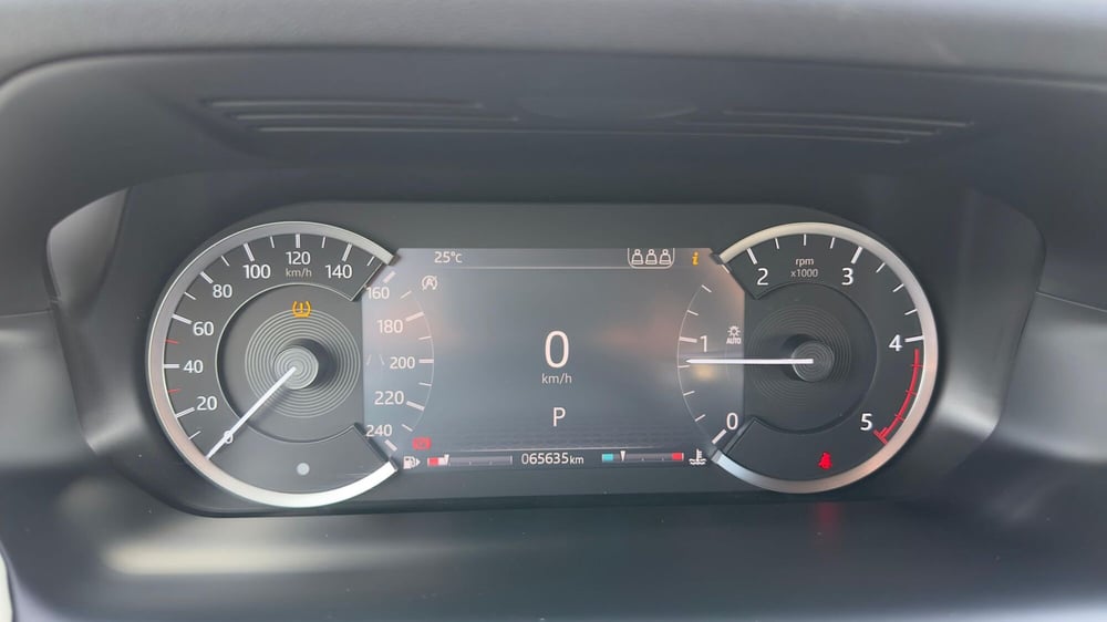 Land Rover Discovery Sport usata a Messina (10)