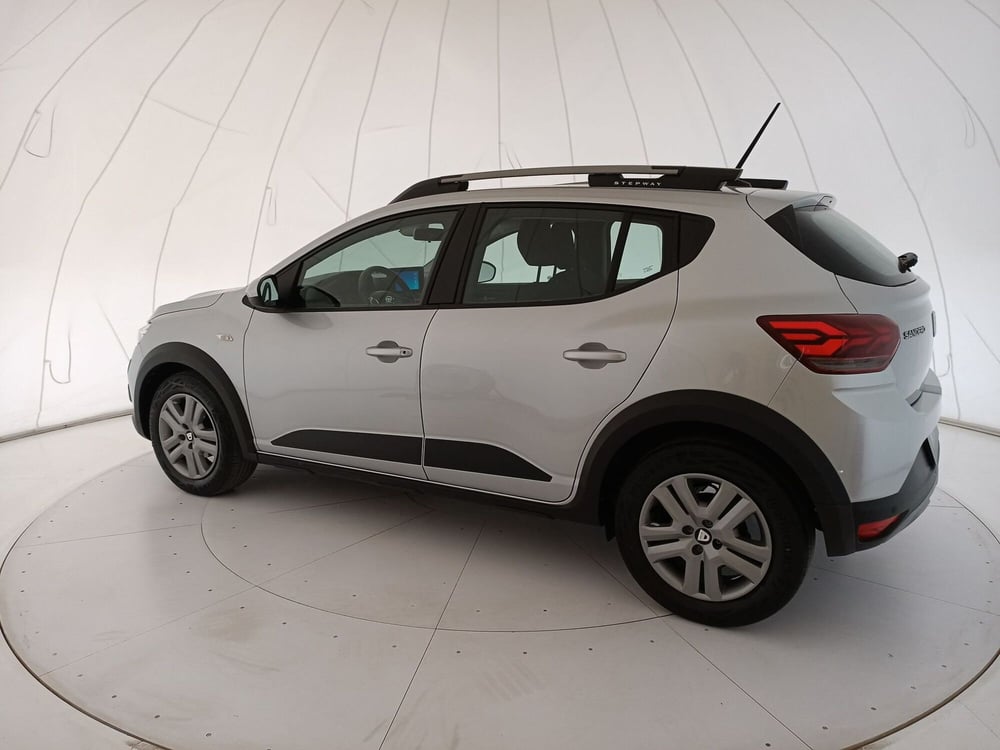 Dacia Sandero usata a Bari (3)