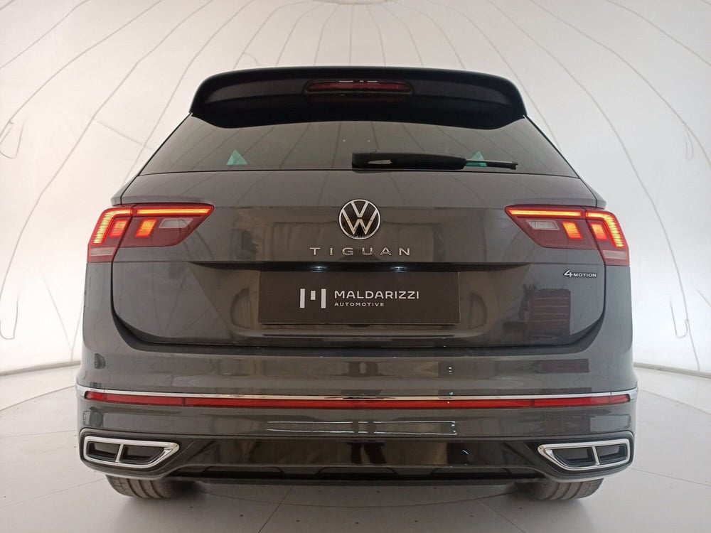 Volkswagen Tiguan usata a Bari (15)