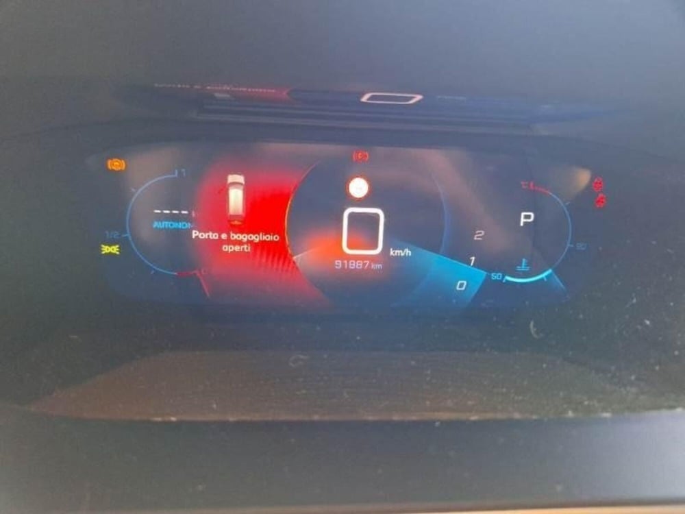 Peugeot 2008 usata a Macerata (9)