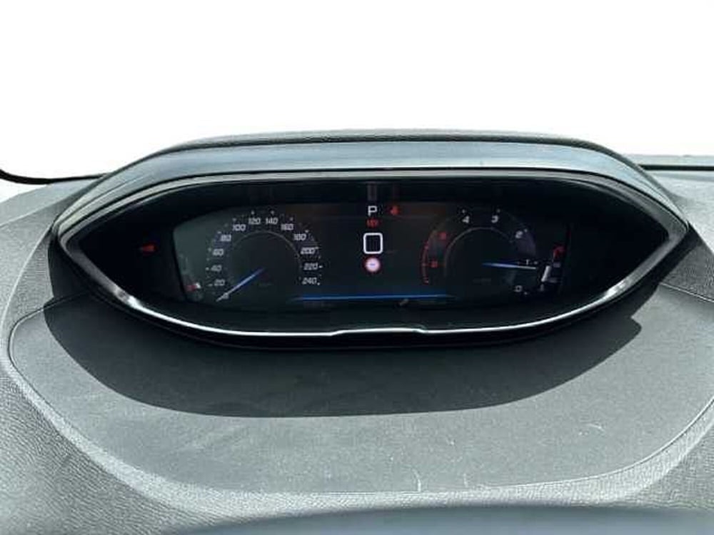 Peugeot 5008 usata a Ragusa (17)