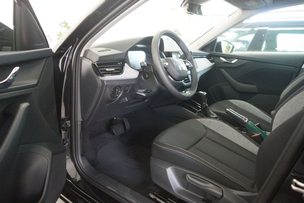 Skoda Kamiq nuova a Torino (7)