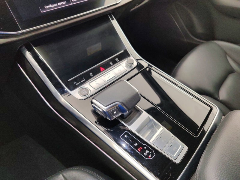 Audi Q7 usata a Massa-Carrara (11)