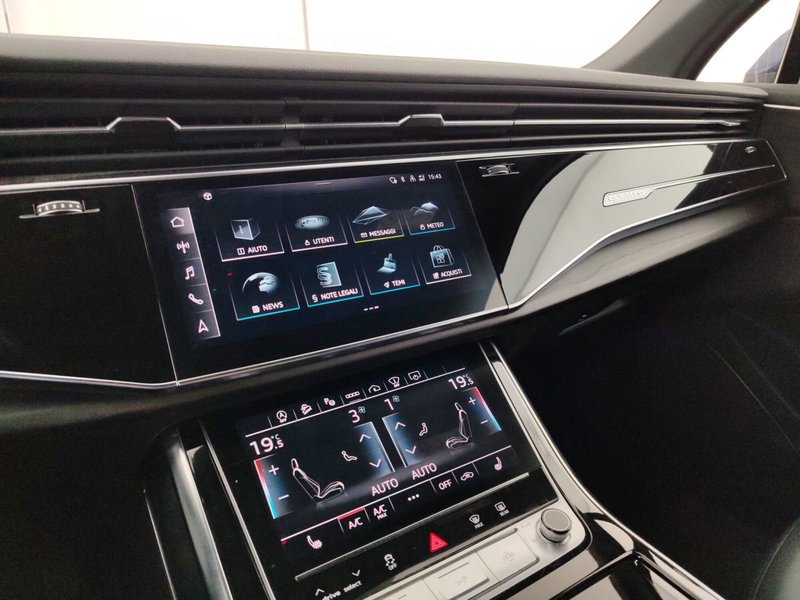 Audi Q7 usata a Massa-Carrara (12)