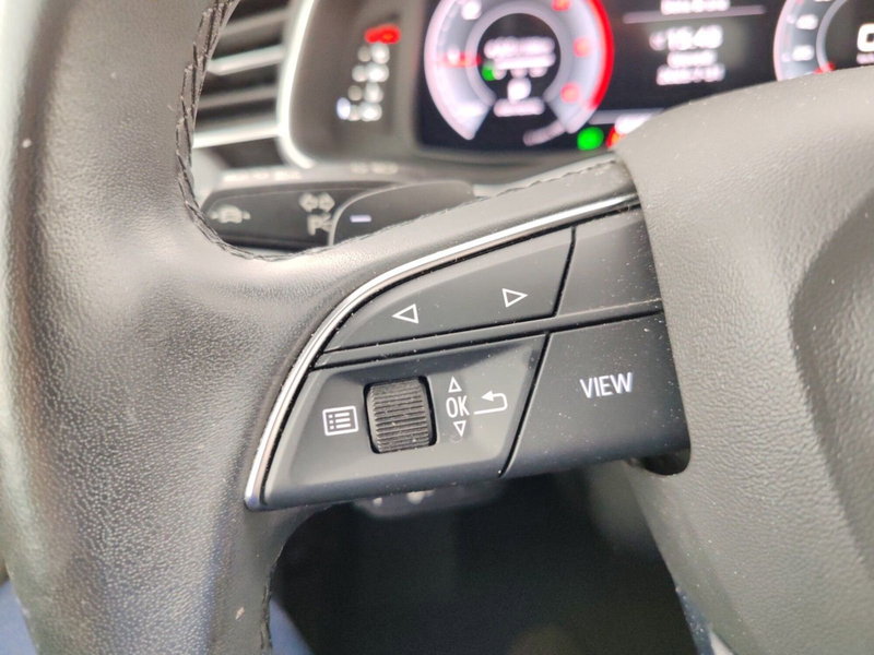 Audi Q7 usata a Massa-Carrara (17)