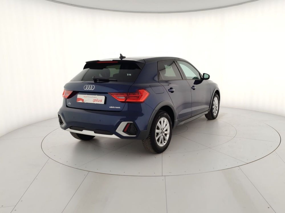 Audi A1 allstreet usata a Massa-Carrara (3)