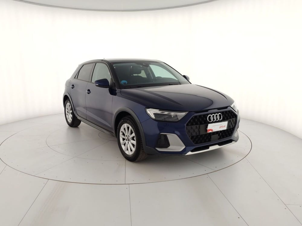 Audi A1 allstreet usata a Massa-Carrara (4)