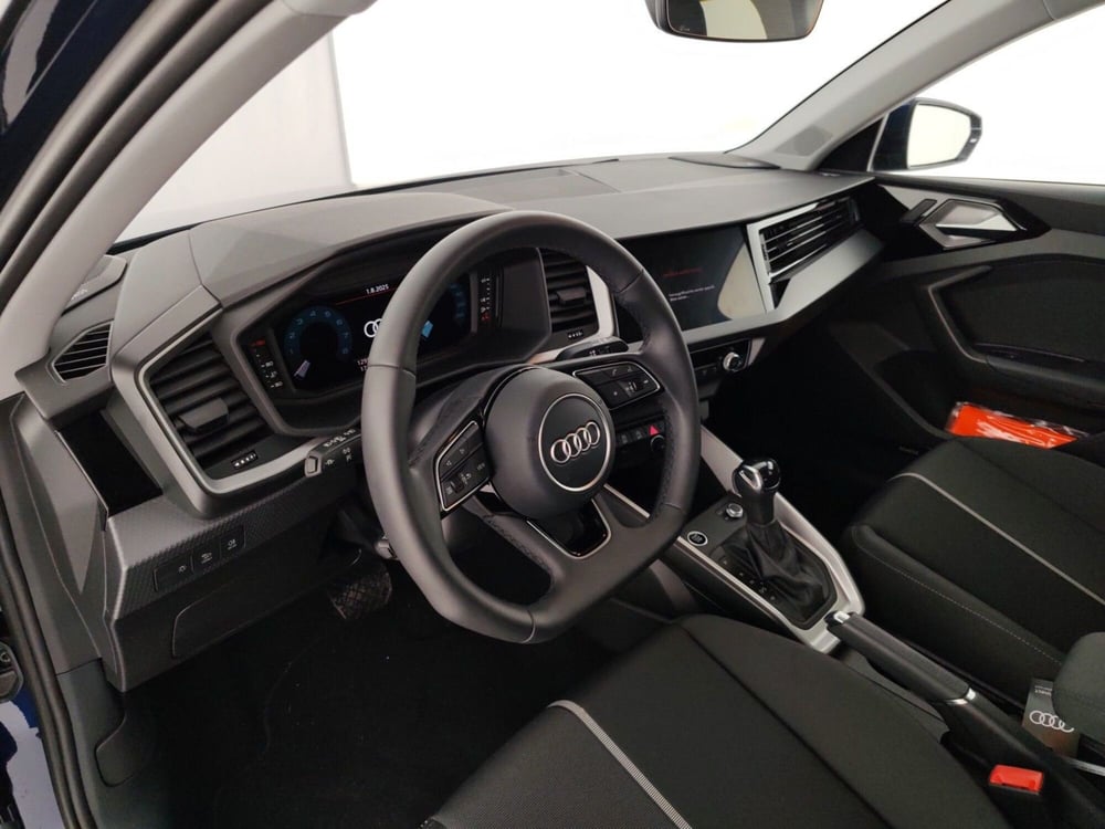 Audi A1 allstreet usata a Massa-Carrara (8)