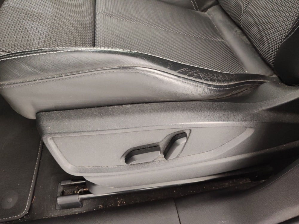 Audi Q5 usata a Massa-Carrara (11)