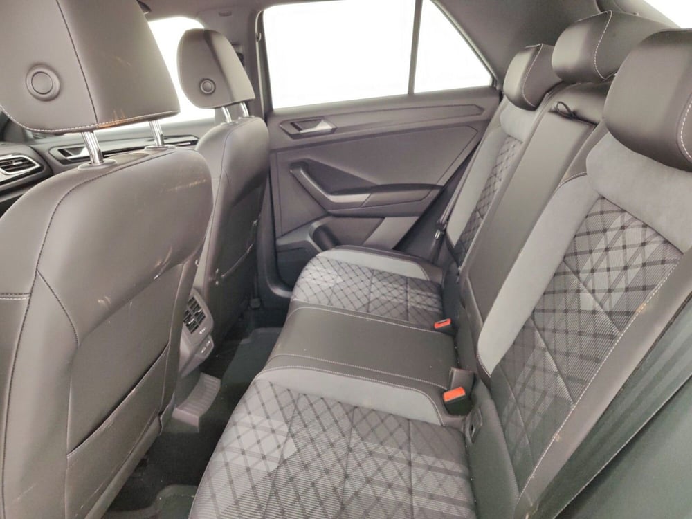 Volkswagen T-Roc usata a Massa-Carrara (10)