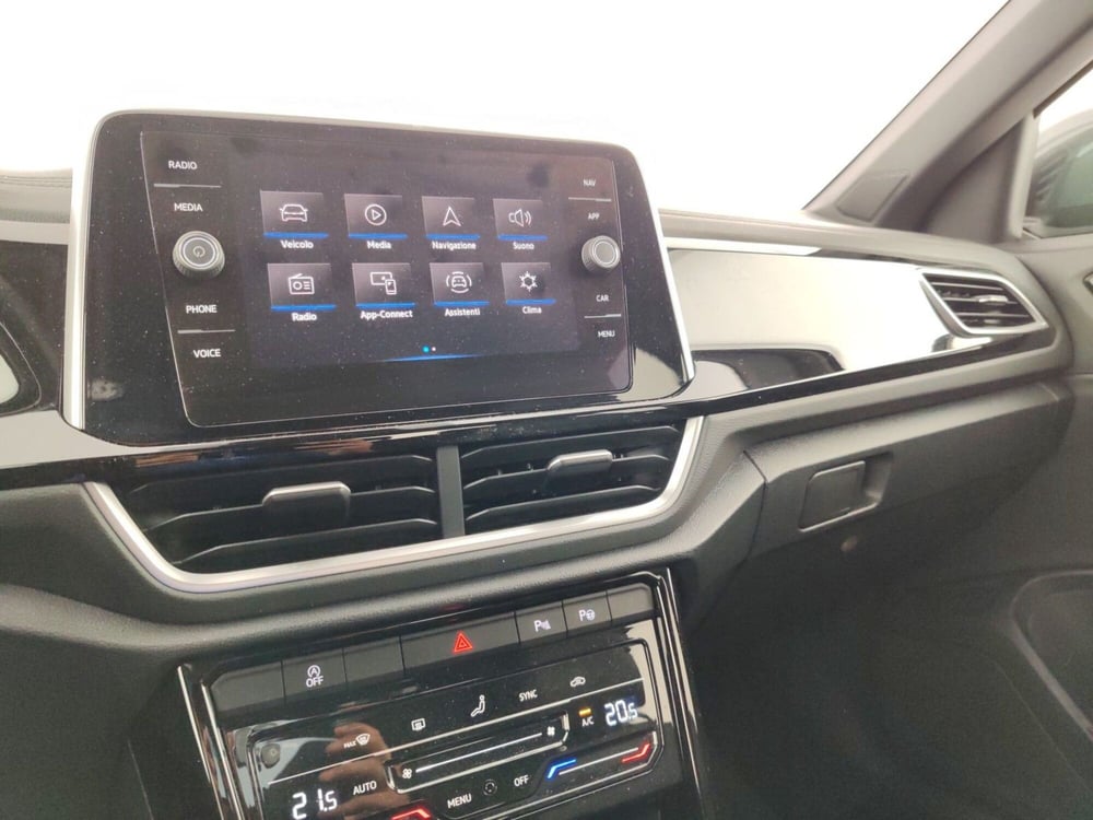 Volkswagen T-Roc usata a Massa-Carrara (12)