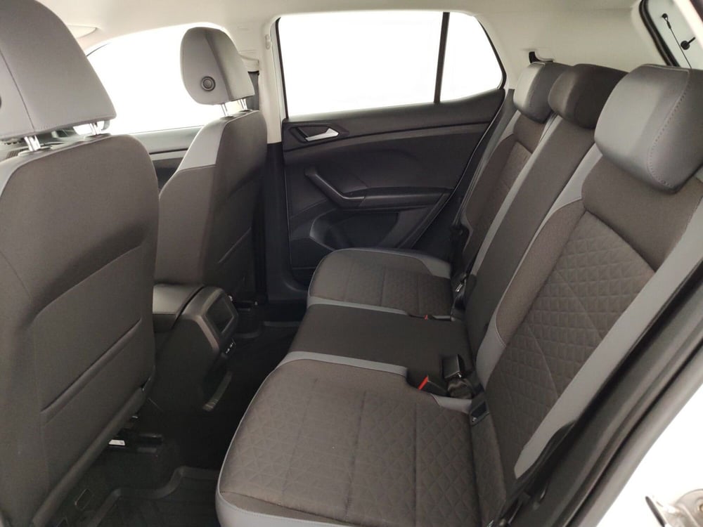 Volkswagen T-Cross usata a Massa-Carrara (10)