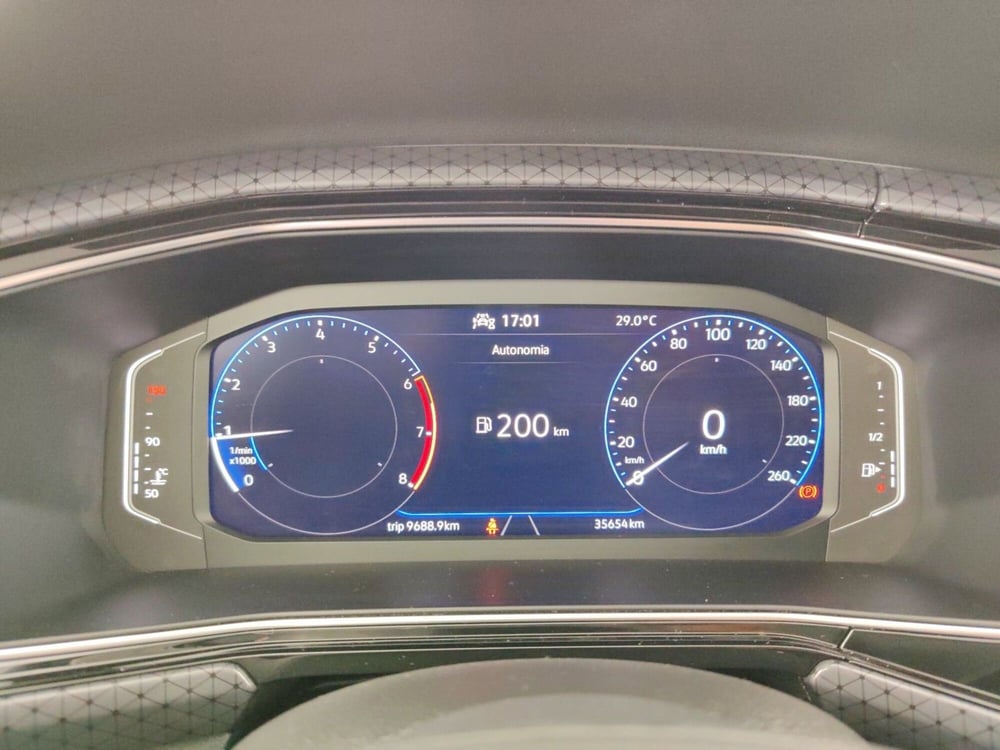 Volkswagen T-Cross usata a Massa-Carrara (15)