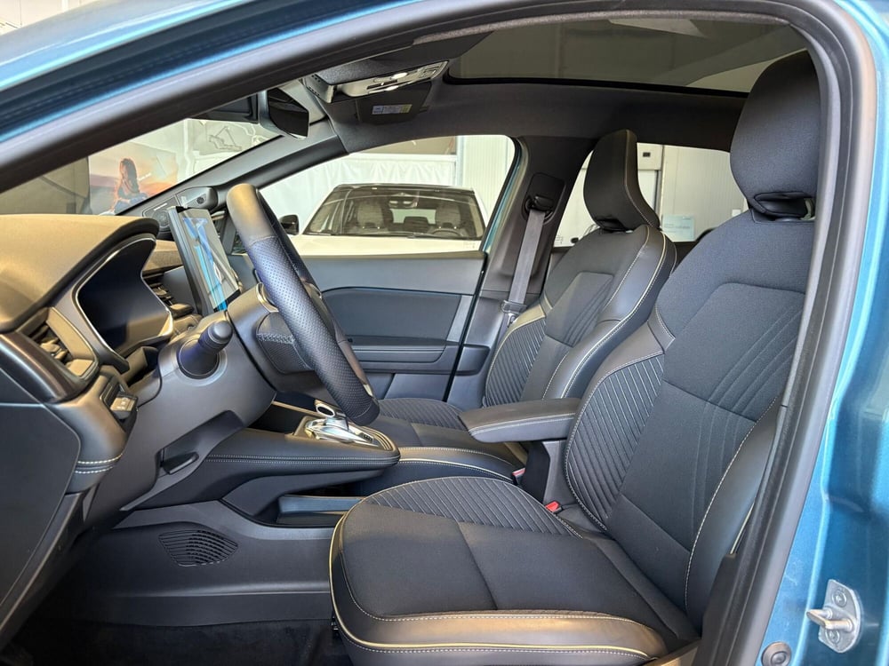 Renault Symbioz usata a Rimini (8)