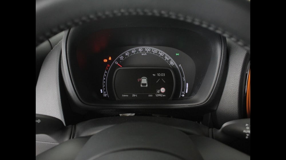 Toyota Aygo X usata a Palermo (11)