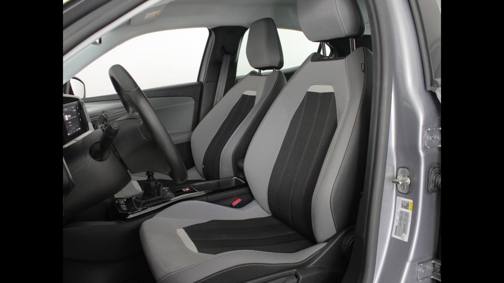 Opel Mokka usata a Palermo (11)