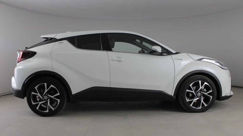 Toyota Toyota C-HR usata a Palermo (14)