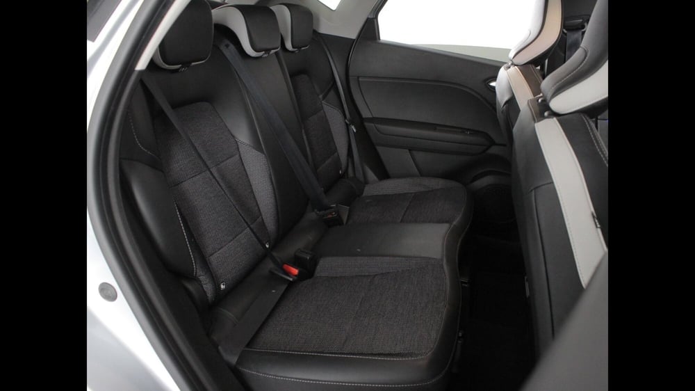 Renault Captur usata a Palermo (7)