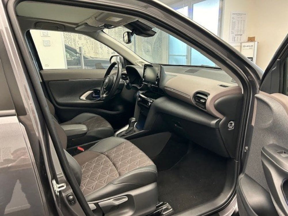 Toyota Yaris Cross usata a Bergamo (9)