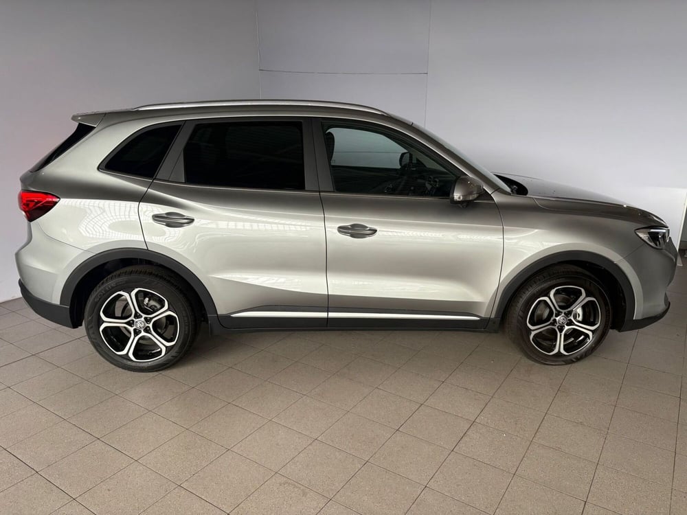 Mg ZS nuova a Monza e Brianza (7)