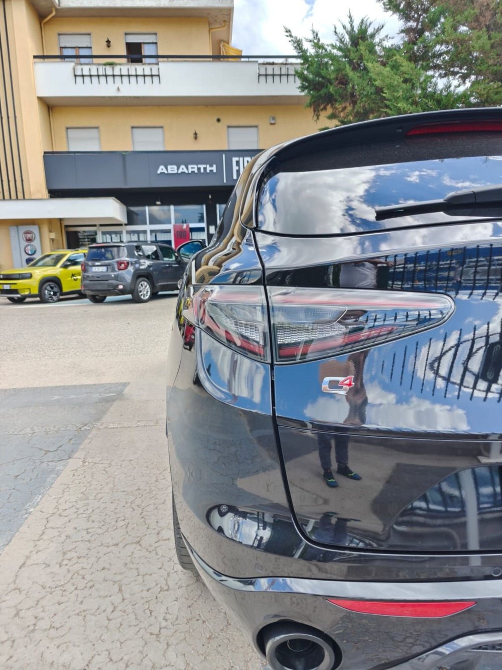 Alfa Romeo Stelvio usata a L'Aquila (13)