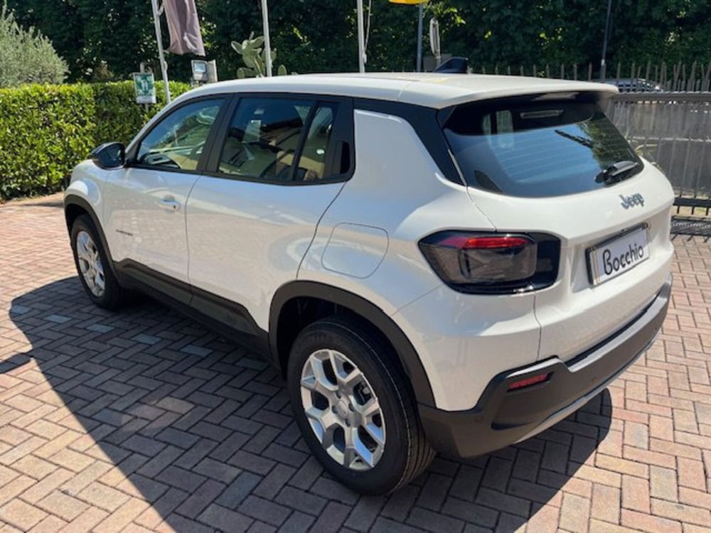 Jeep Avenger nuova a Brescia (10)