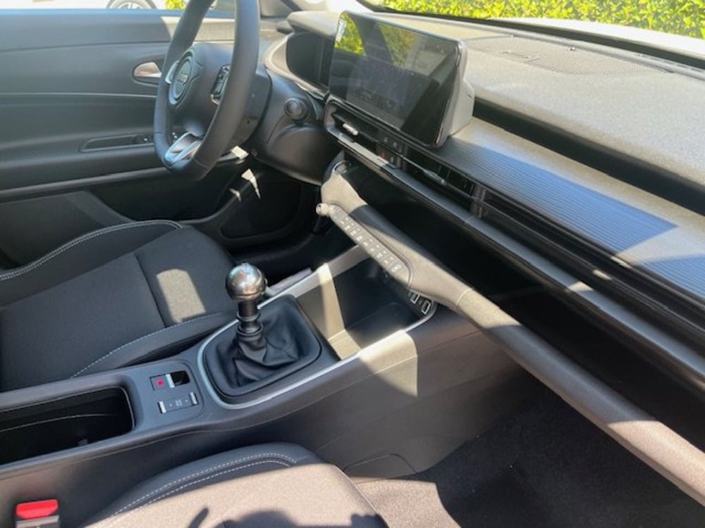 Jeep Avenger nuova a Brescia (16)