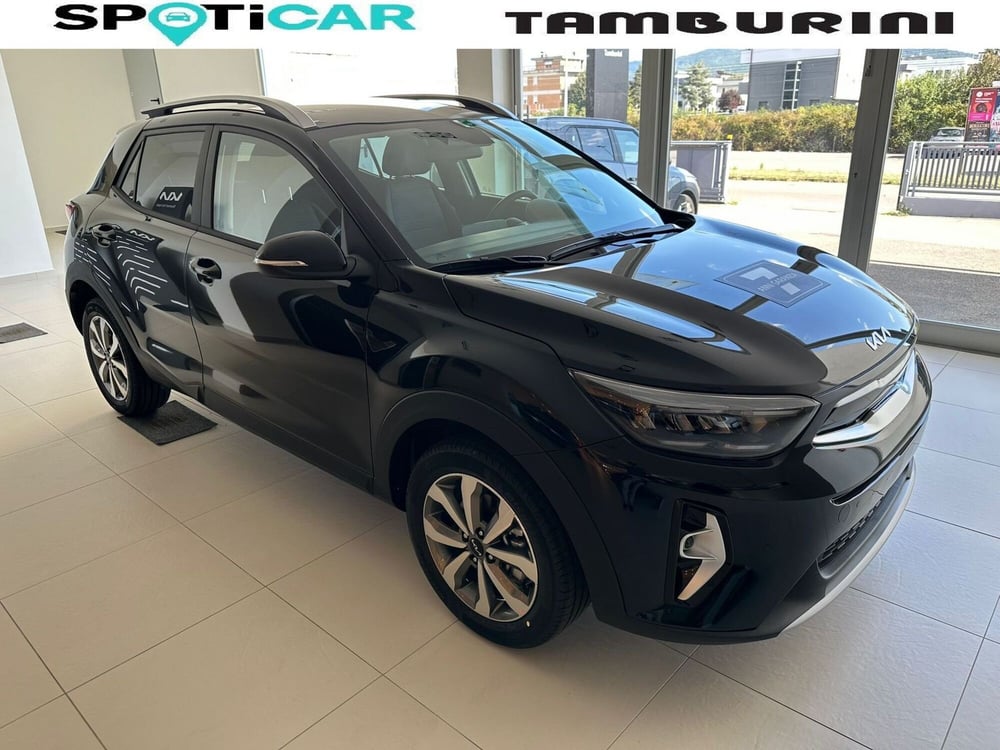 Kia Stonic nuova a Arezzo