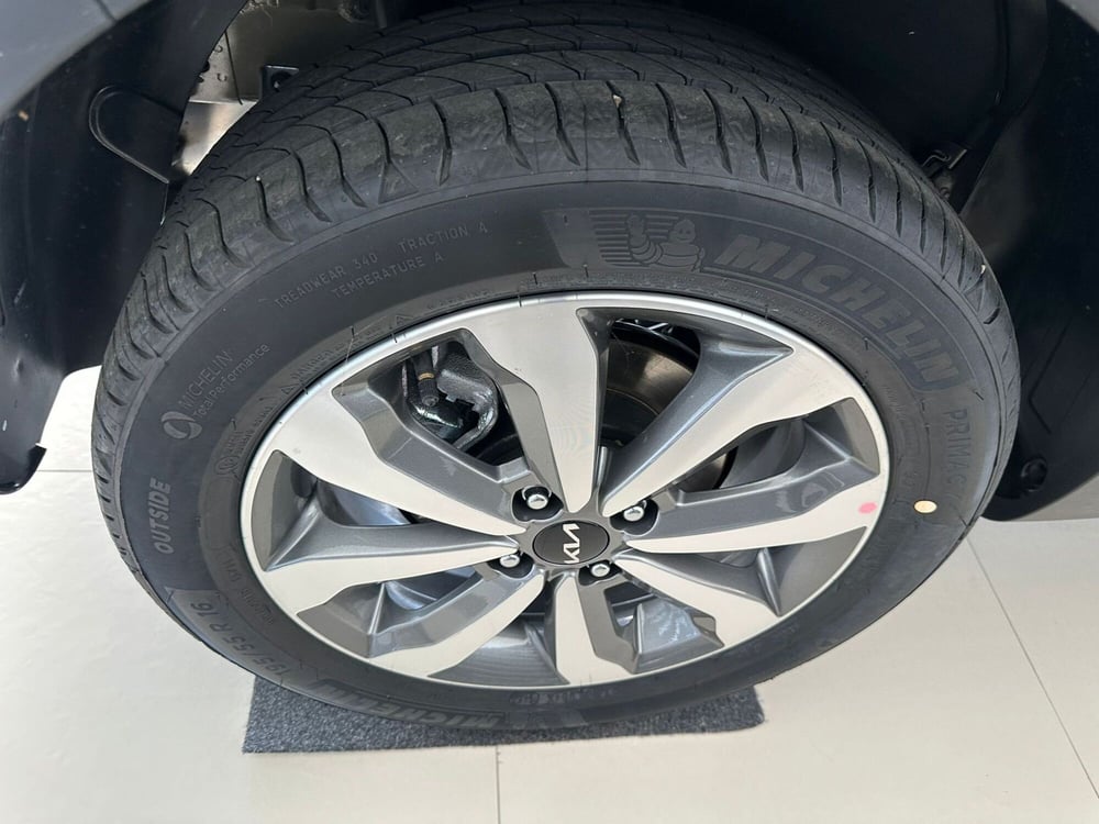 Kia Stonic nuova a Arezzo (18)