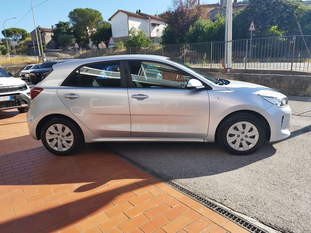 Kia Rio usata a Arezzo (5)