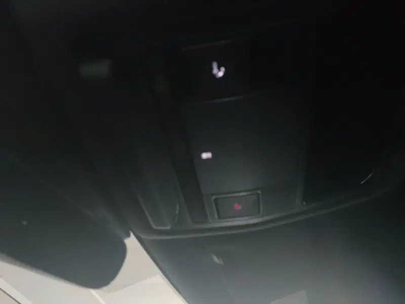 Jaguar F-Pace usata a Milano (20)